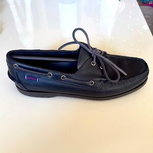 Docksides Sebago Endevour’s Leather Shoe- 10.5 (BNWT) Original Box/Navy-Blue-Gum